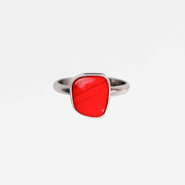 The Minimalist Ring